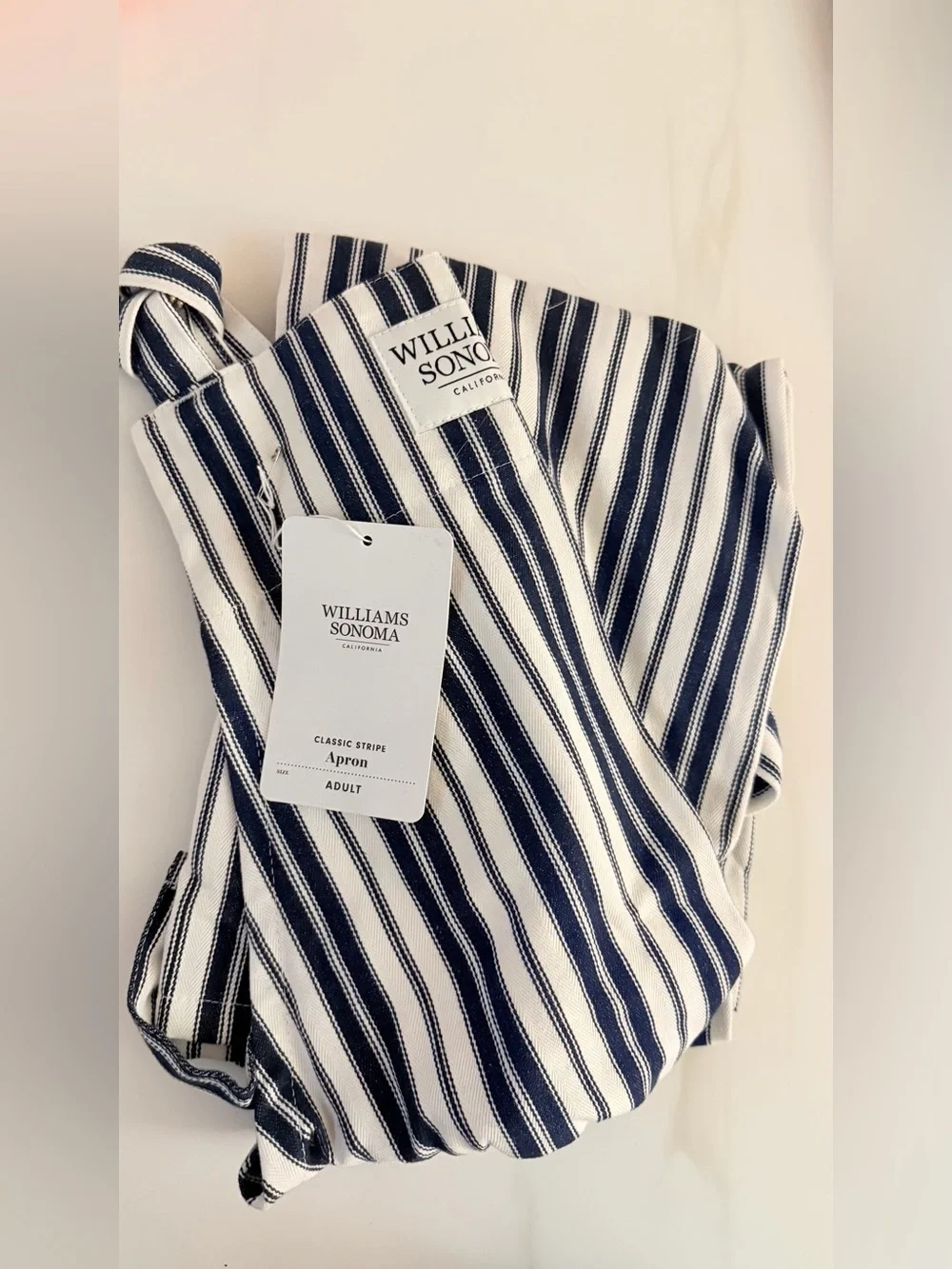 Williams Sonoma Adult Cotton Apron BRAND NEW WITH TAGS perfect gift